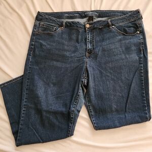 Lane Bryant midrise super stretch Skinny 24S